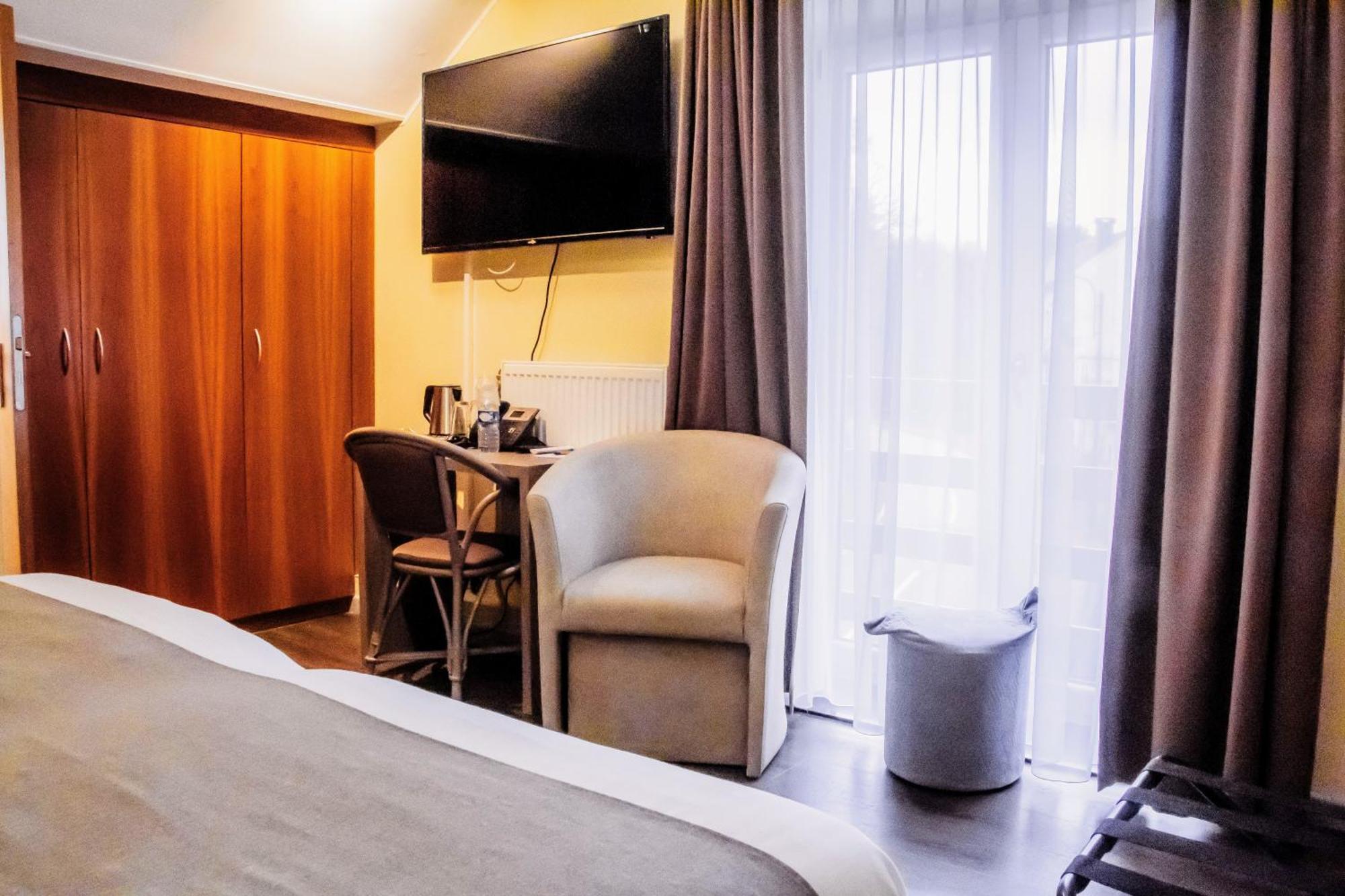 Hotel Des Postes Houffalize Dış mekan fotoğraf