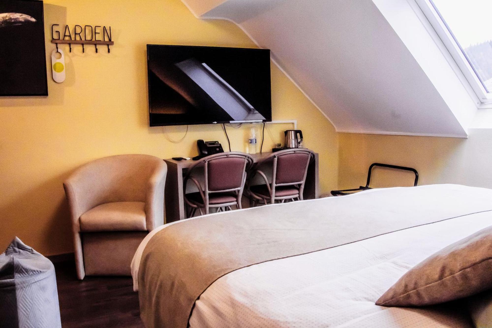 Hotel Des Postes Houffalize Dış mekan fotoğraf